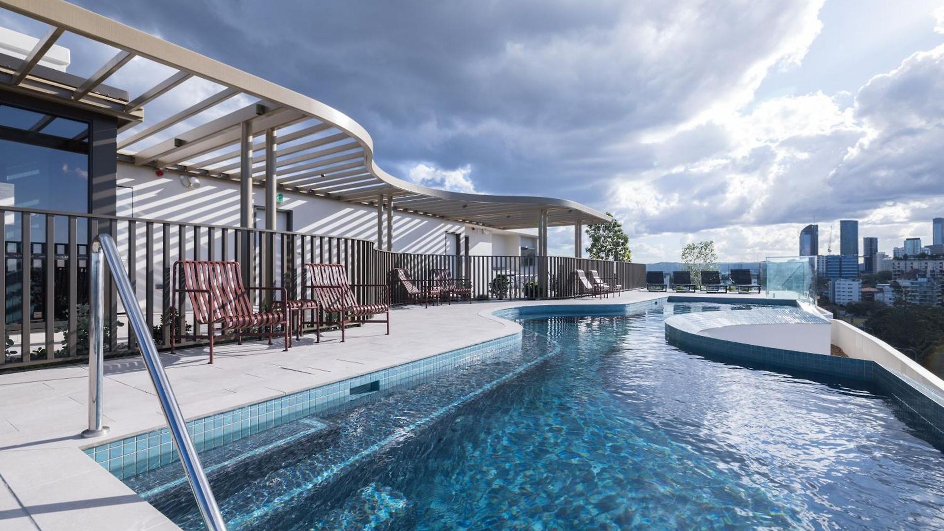 Apartment Modern Retreat-Style Apt, Stunning Rooftop Pool And River Views, Secure Park, Gym Brisbane