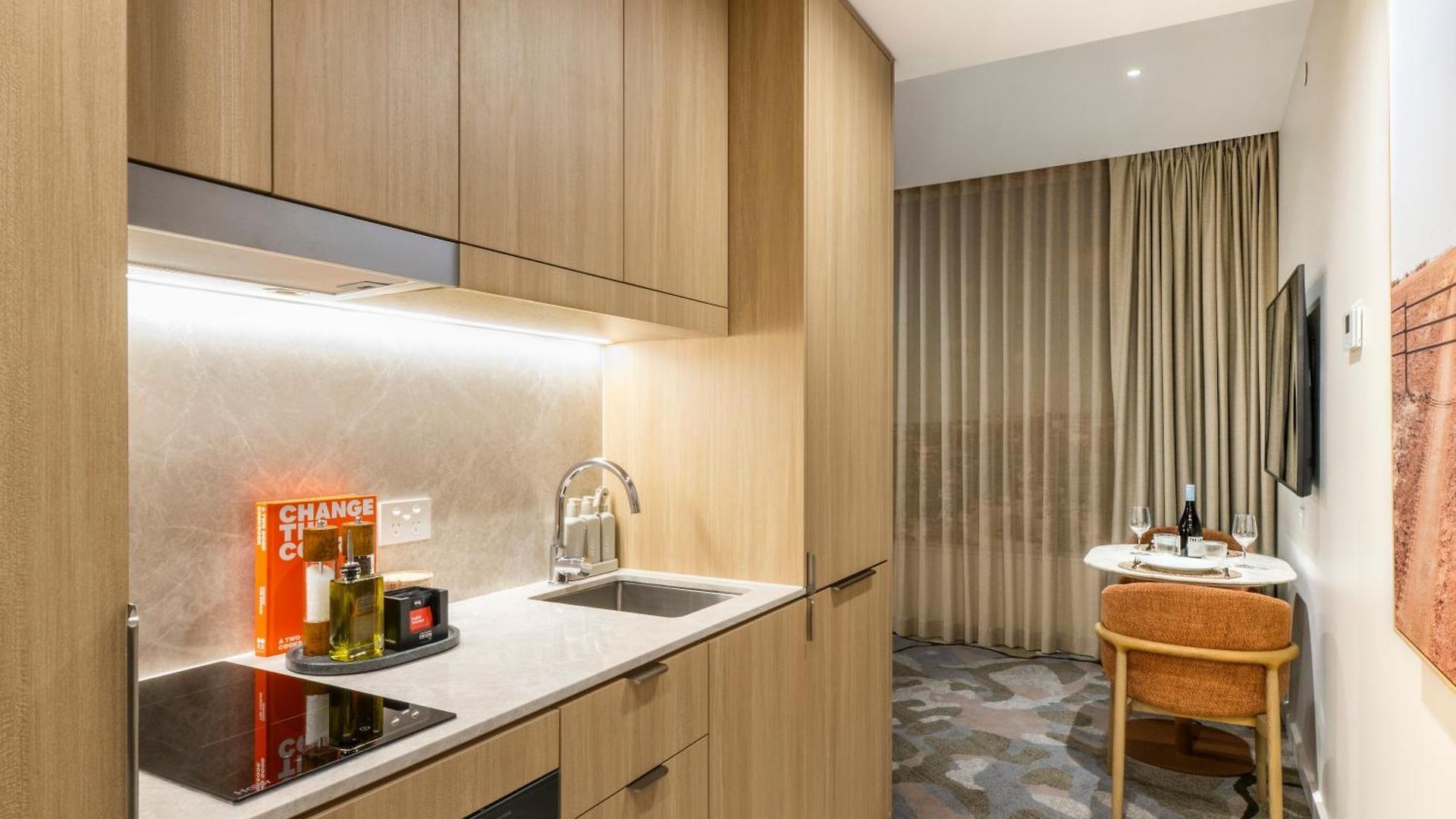 Hotel Adina Chermside 4*