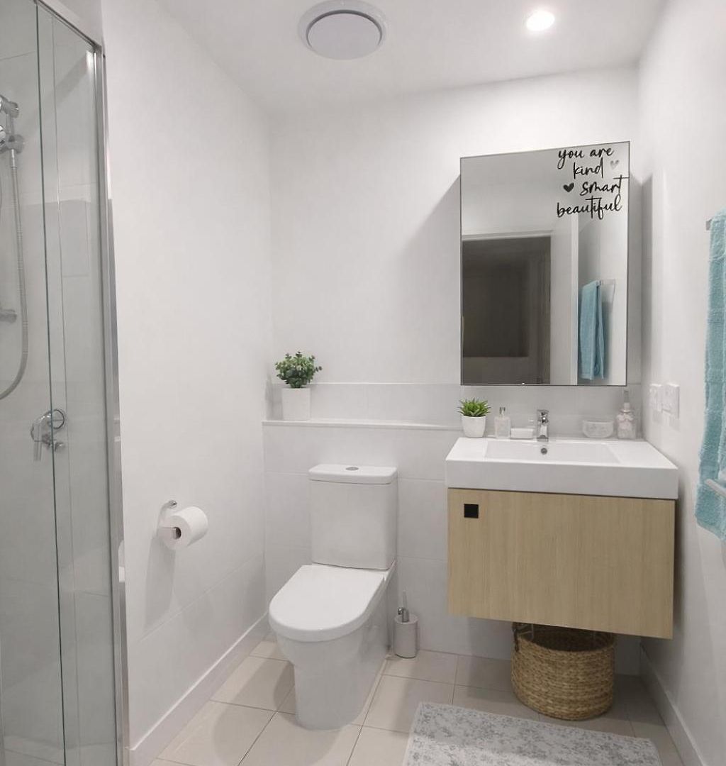 Sky Risen Cozy Bedroom With Bathroom * Brisbane