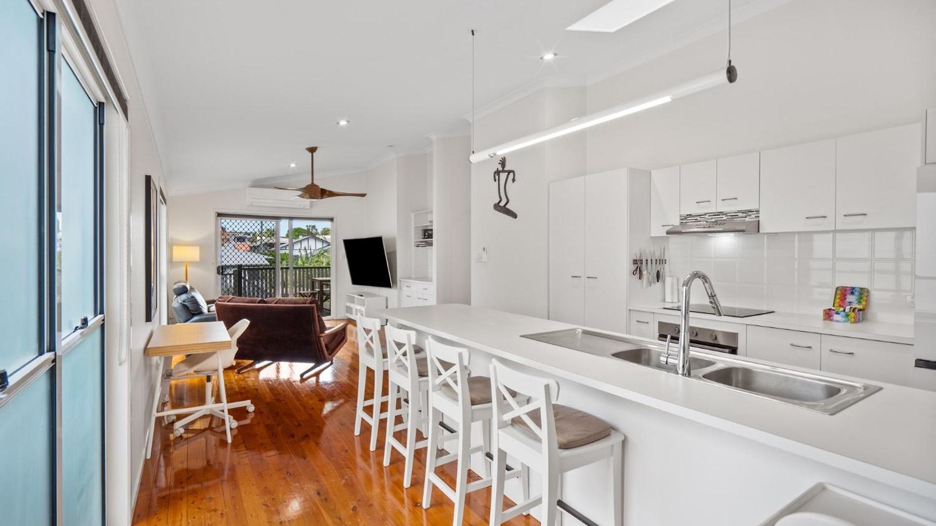 Bright 3-bed In Leafy Annerley Brisbane
