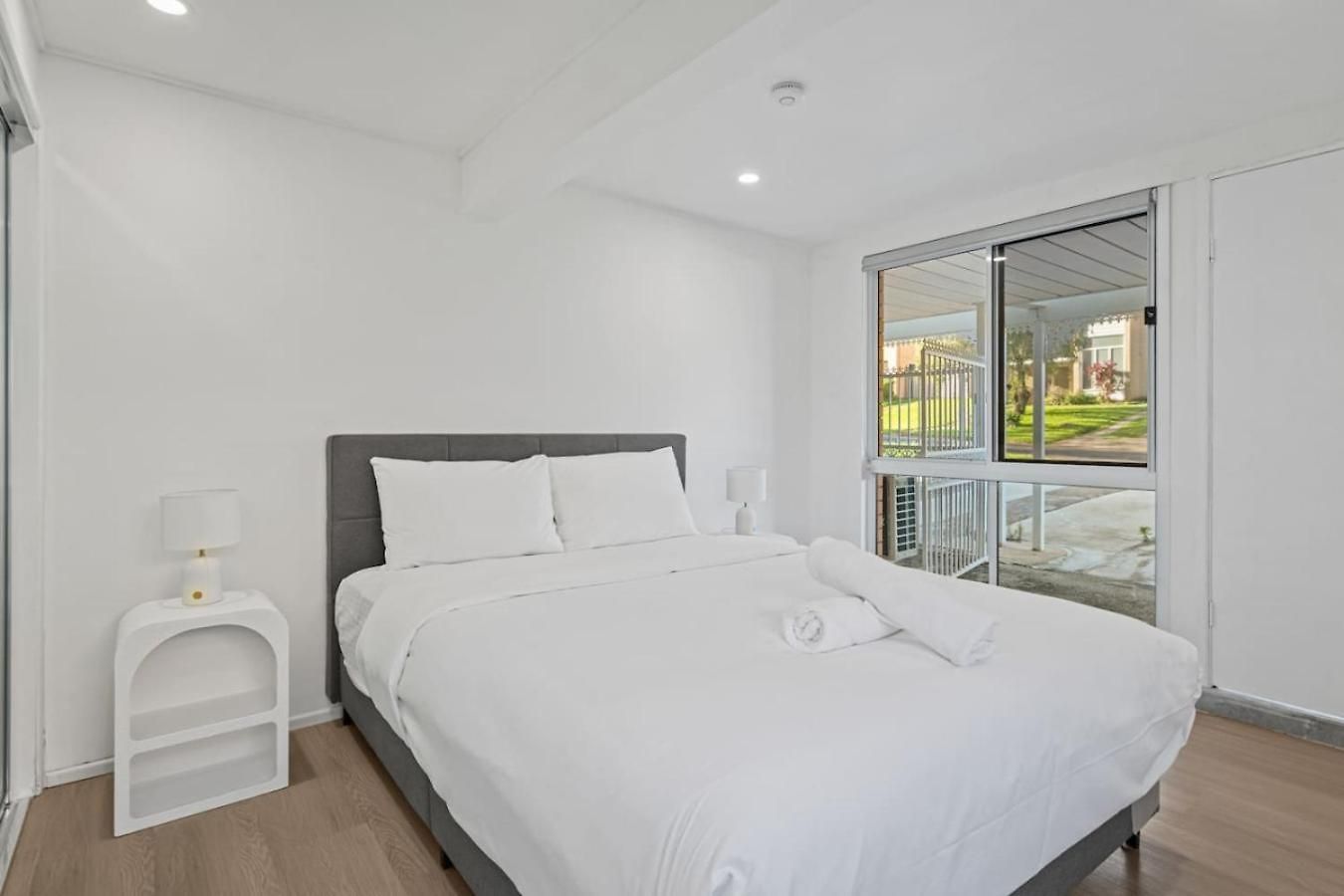 Private Bed Near Garden With Kitchen Holiday home