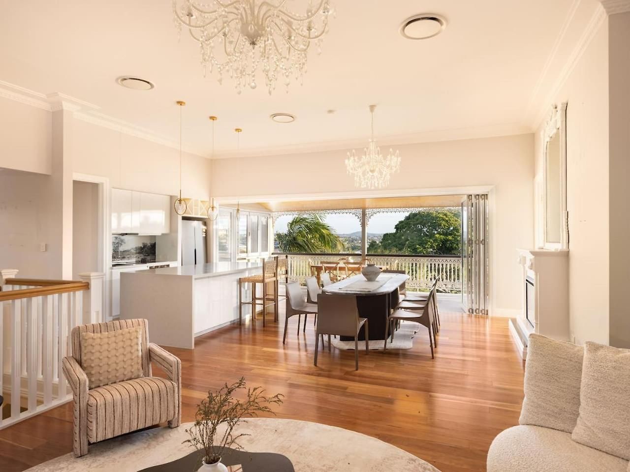 6mil Luxe Hilltop 6 Bedroom Heritage Mansion *