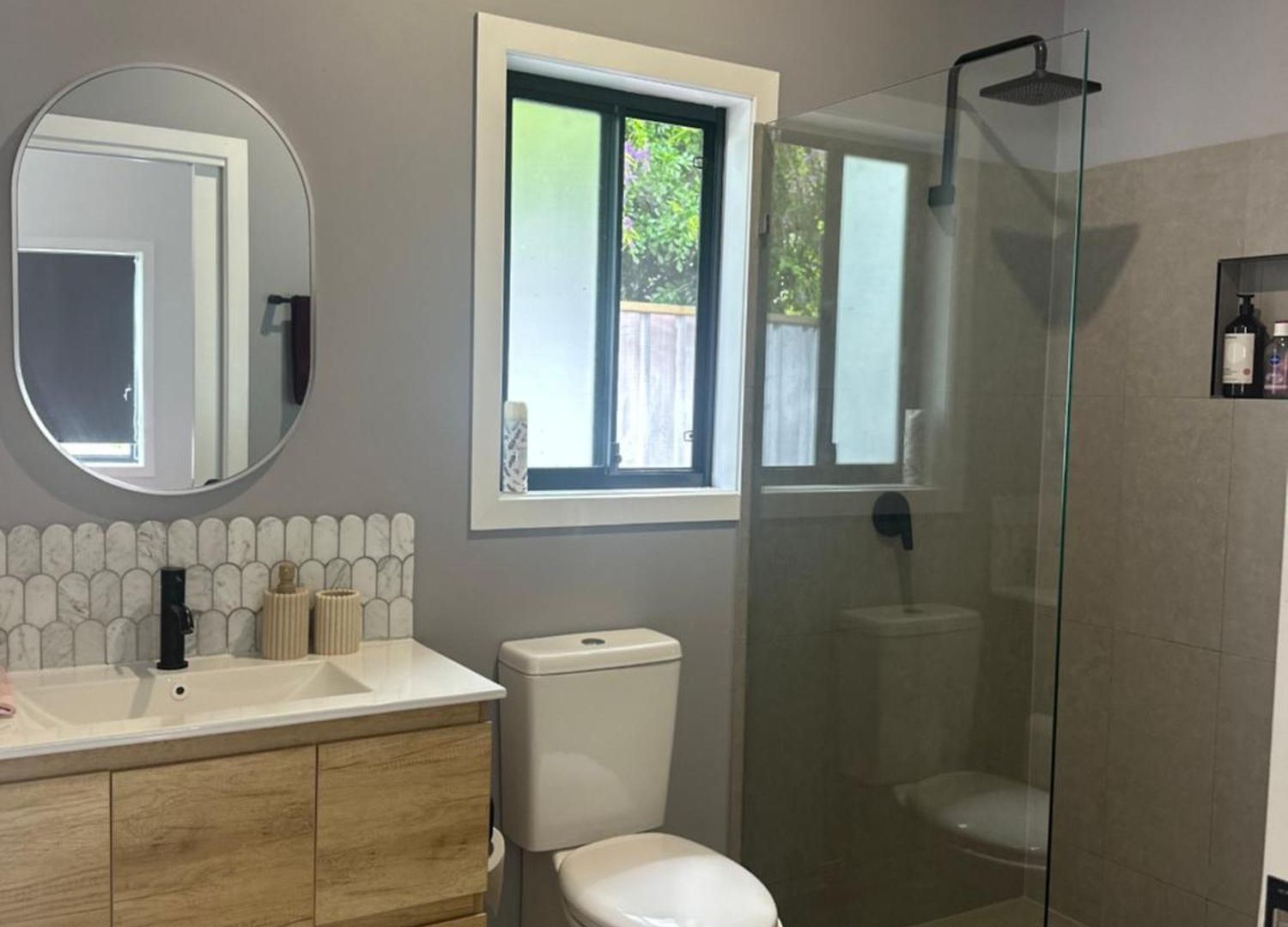 Cherrie & Court Yard Private Pet Friendly Free Parking Guest house 3*