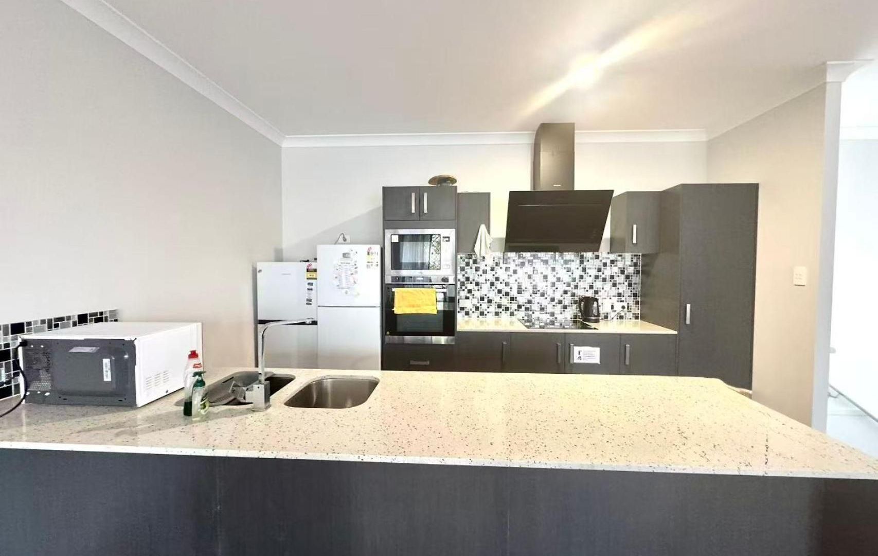 Homestay 310b Aspen House - Ensuite In Coopers Plains *