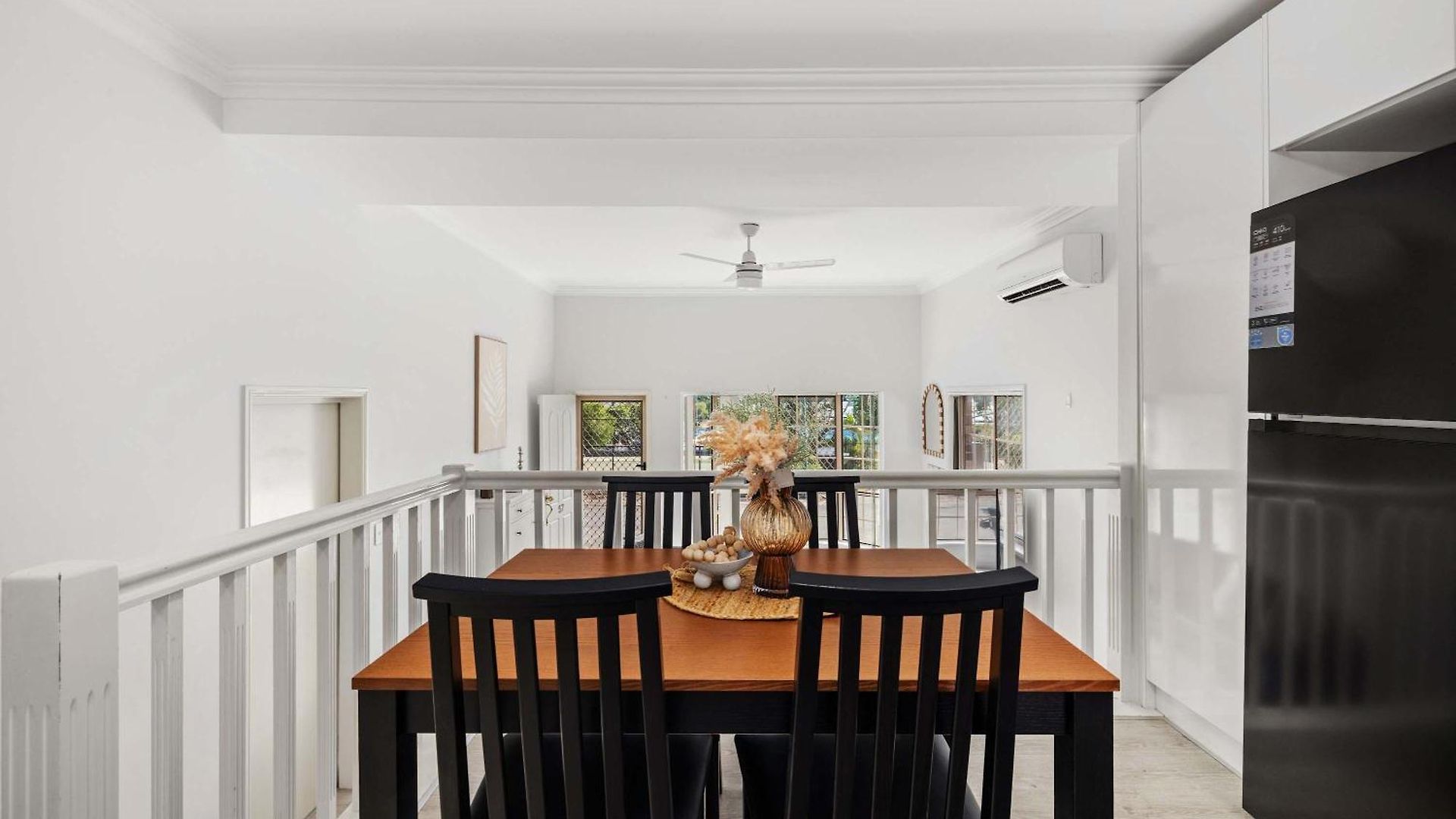 Pool & Tennis Court 3br Bright Mt Gravatt Retreat * Brisbane