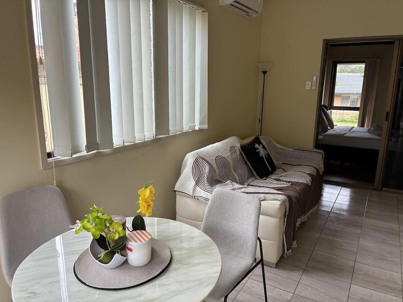 Holiday home Cozy 1br Flat In Sunnybank Solo And Couple Travelers