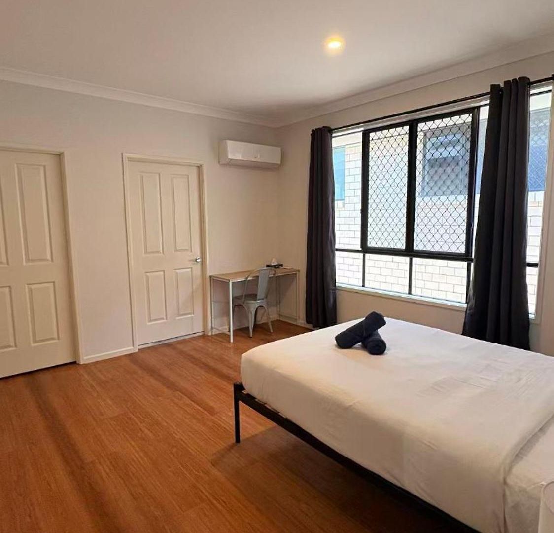 Guest house 14c Breeze Ensuite In Coopers Plains