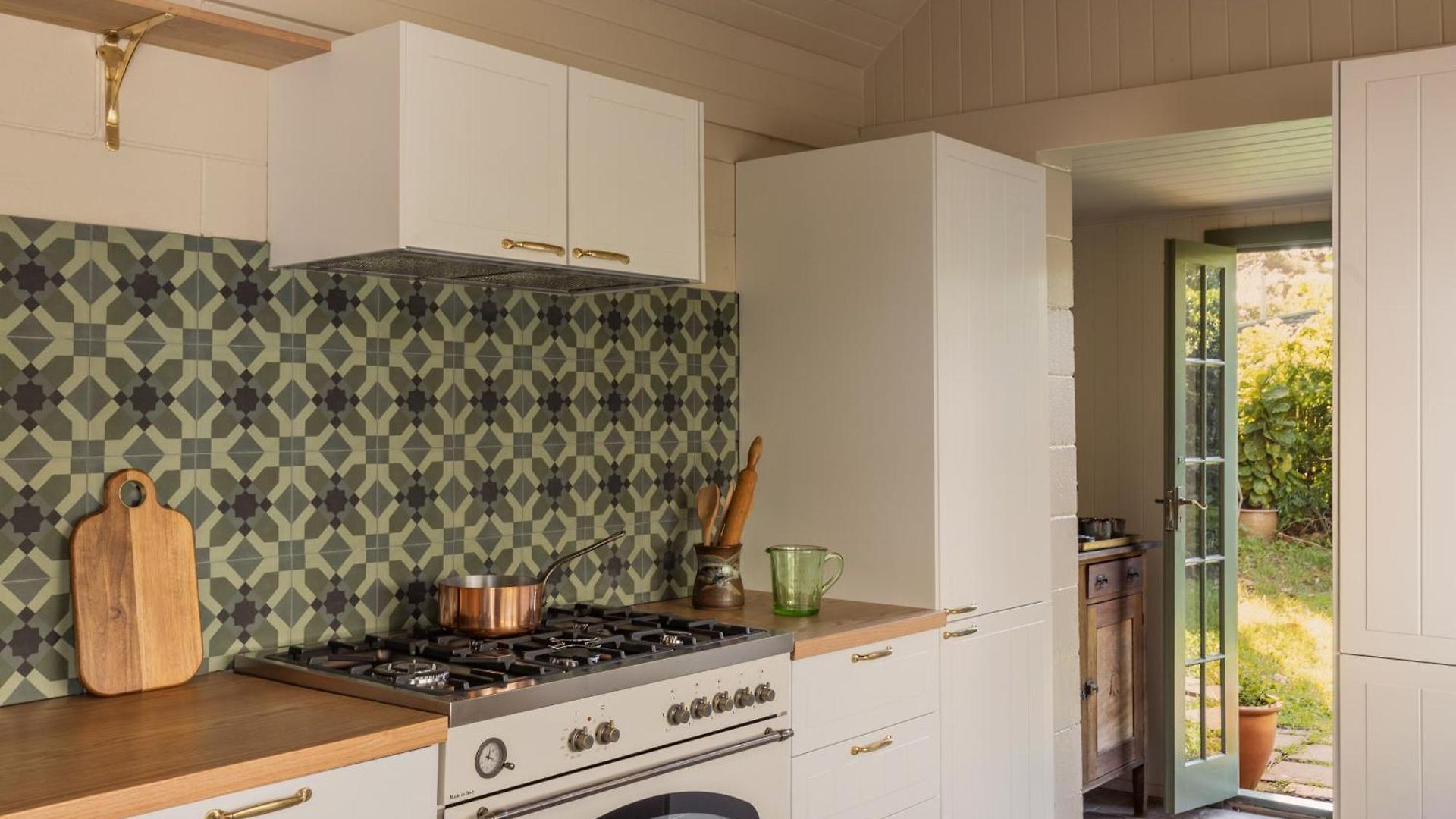 Spacious Inner Heritage Holiday home *