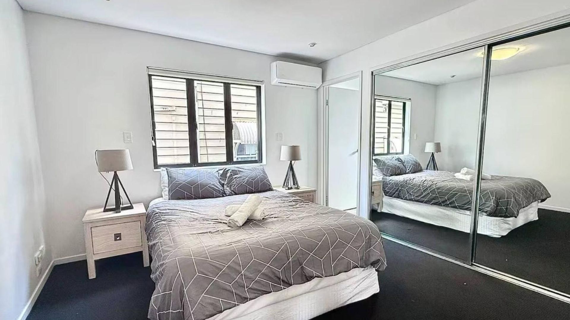Apartment 3br, 2 Baths - Stylish In Kangaroo Point *