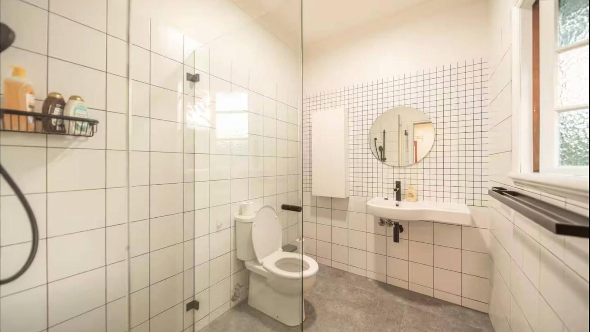 Holiday home 3br Charming Queenslander Mins Drive To Cbd And Gabba Stadium! Brisbane