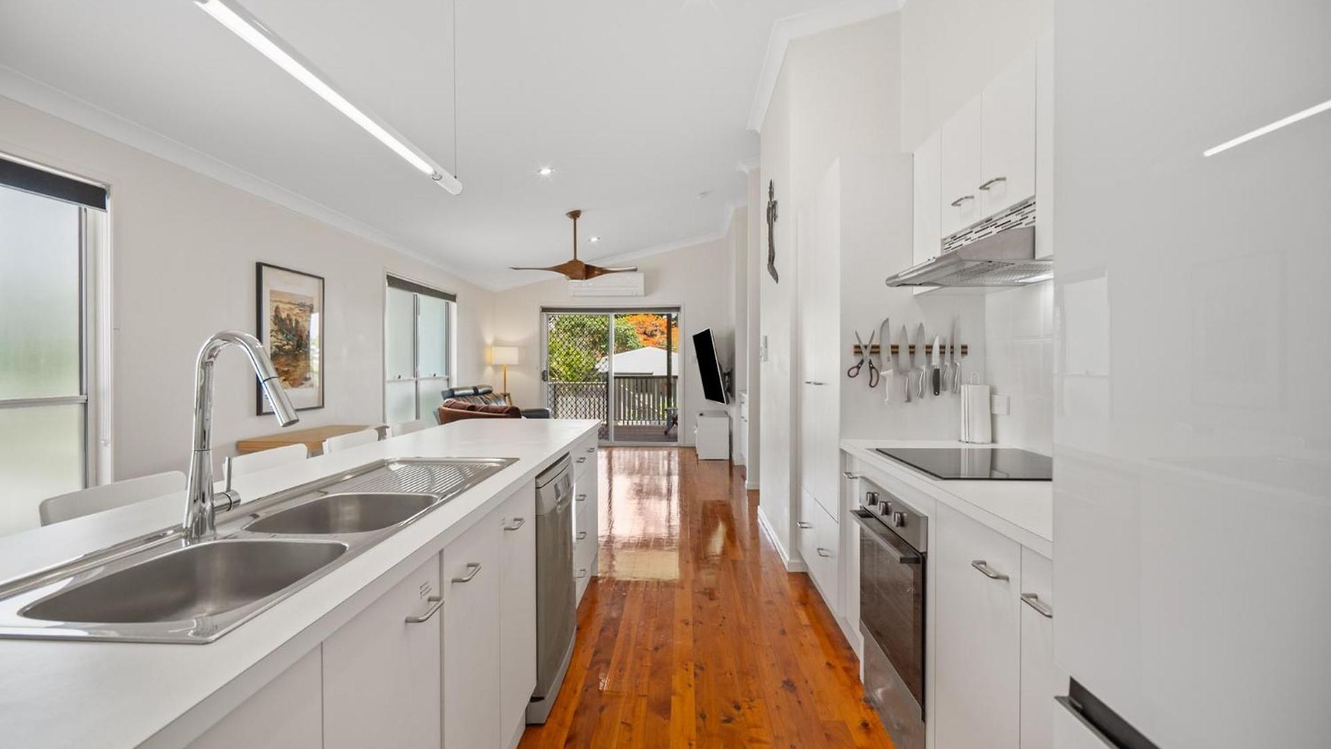 Holiday home Bright 3-bed In Leafy Annerley