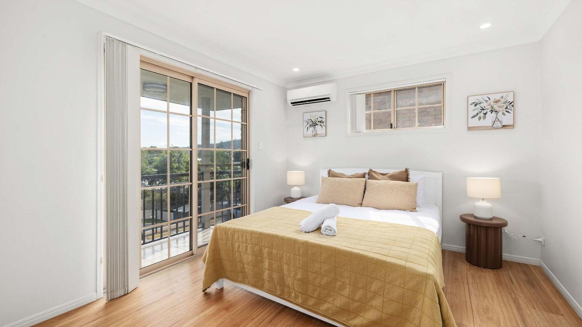 Holiday home Pool & Tennis Court 3br Bright Mt Gravatt Retreat *