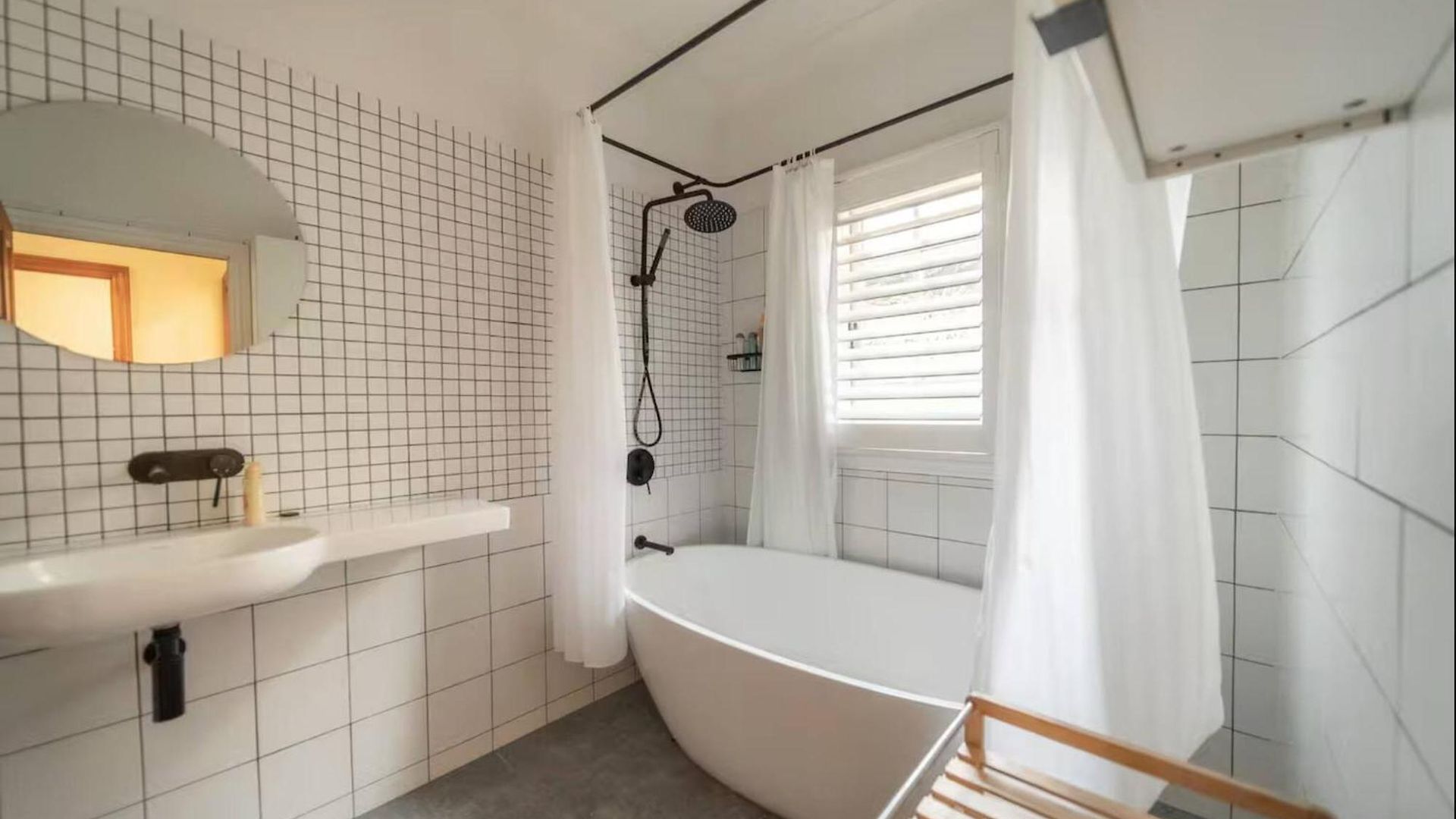 3br Charming Queenslander Mins Drive To Cbd And Gabba Stadium!