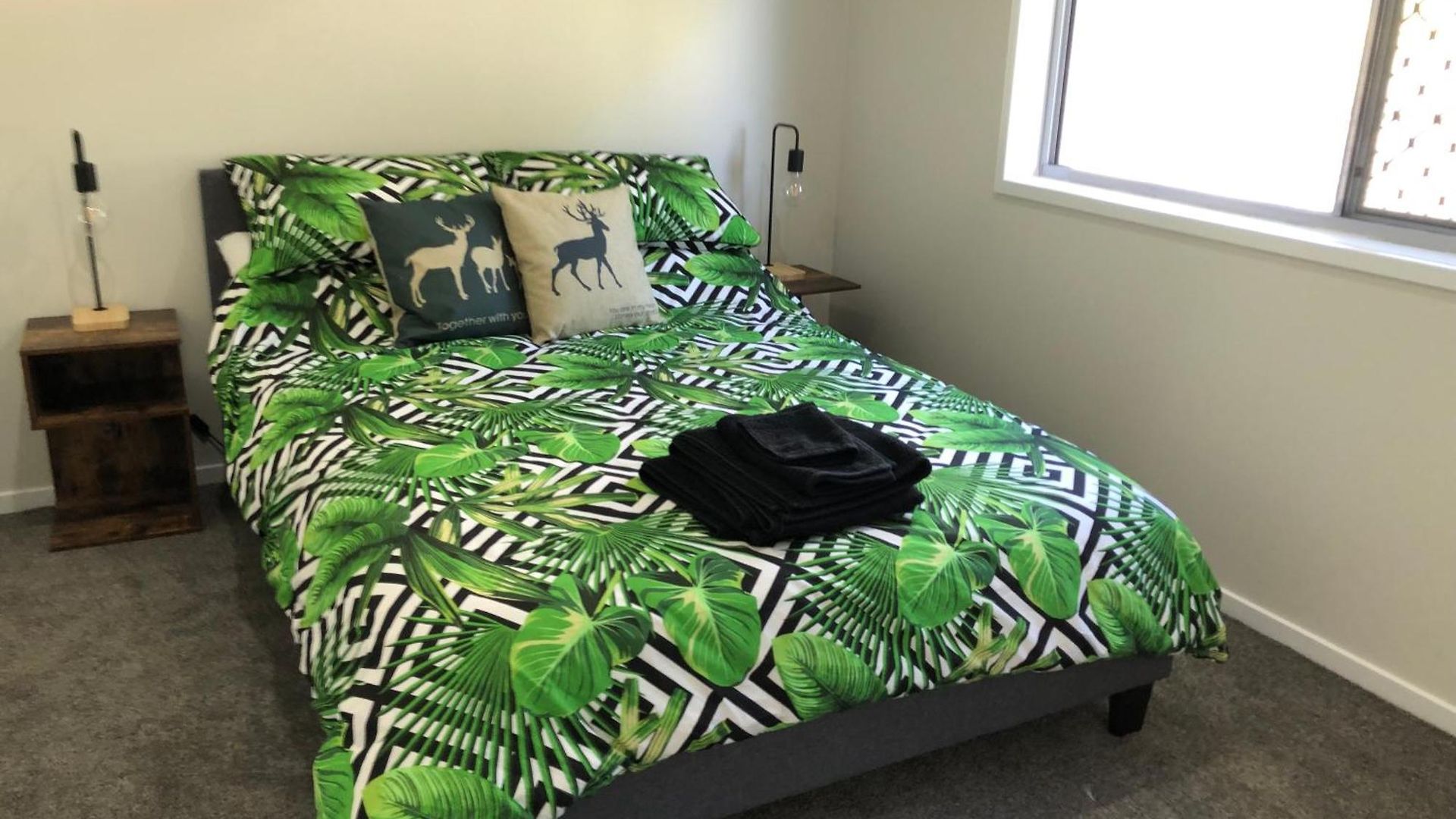Holiday home 3 Bedroom Fully Renovated Away From Brisbane