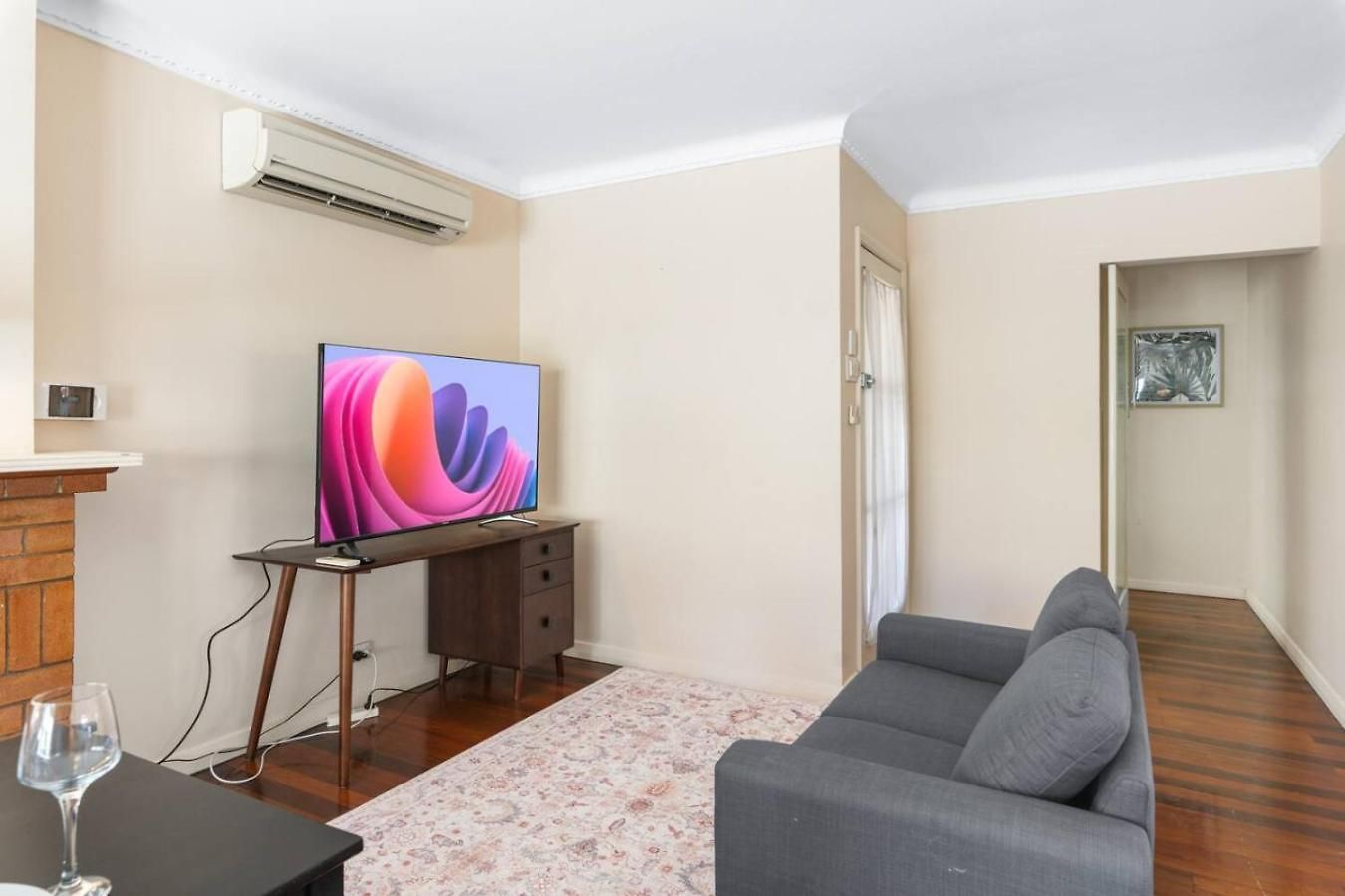 Holiday home Warm And Cozy Retreat Near Shops And Transport *