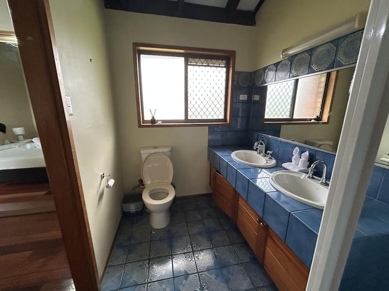 Cozy 1br Flat In Sunnybank Solo And Couple Travelers Holiday home