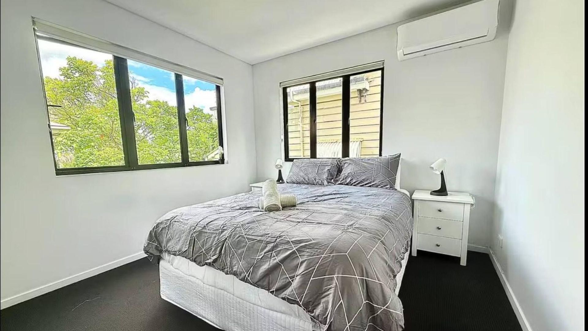 3br, 2 Baths - Stylish In Kangaroo Point *