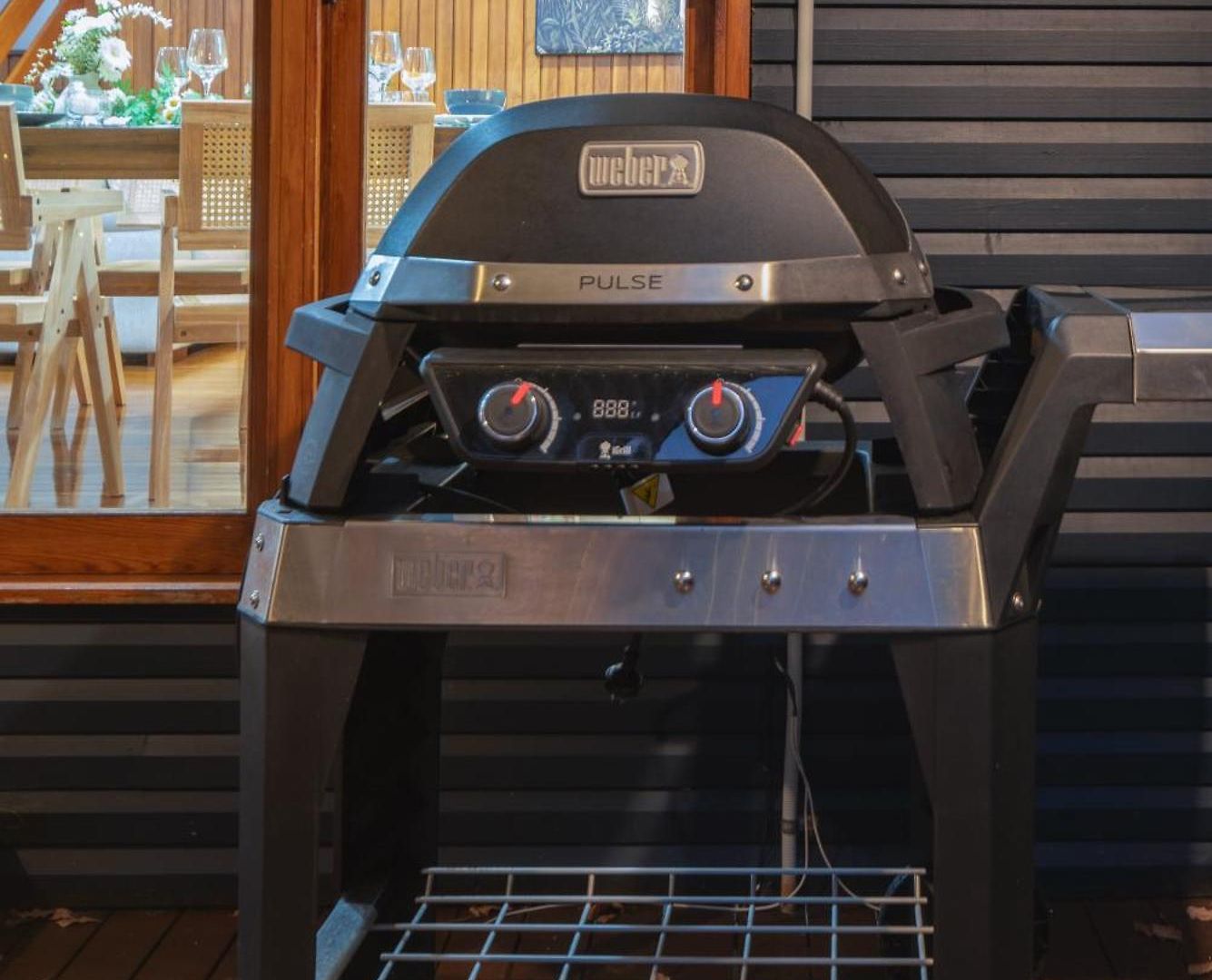 5br Pool - Bbq Retreat - Sleeps 11 Max - Ev Station Villa Brisbane