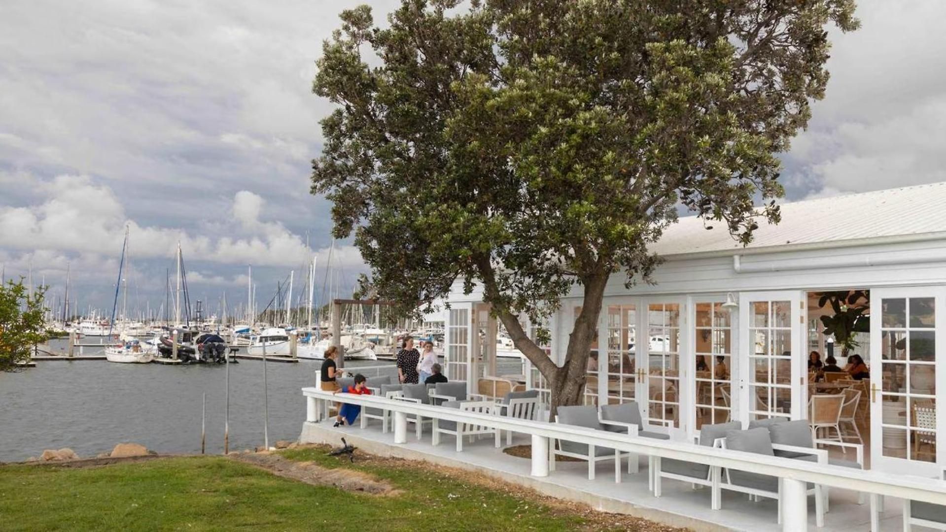4bdr Queenslander With Pool Near Manly Esplanade * Brisbane