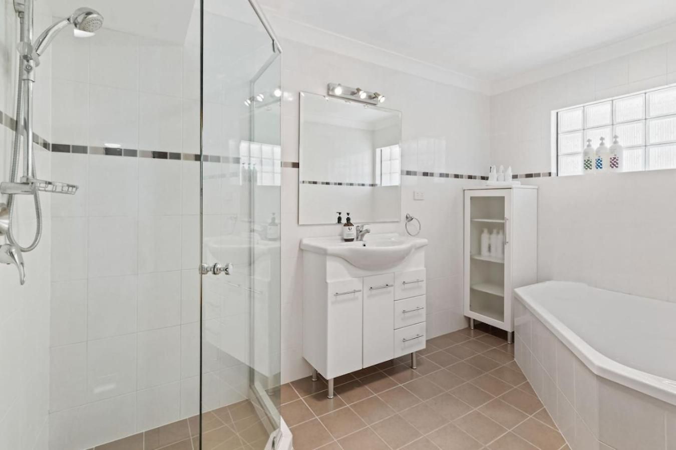 Spacious 4br Family In Sunnybank Holiday home Brisbane