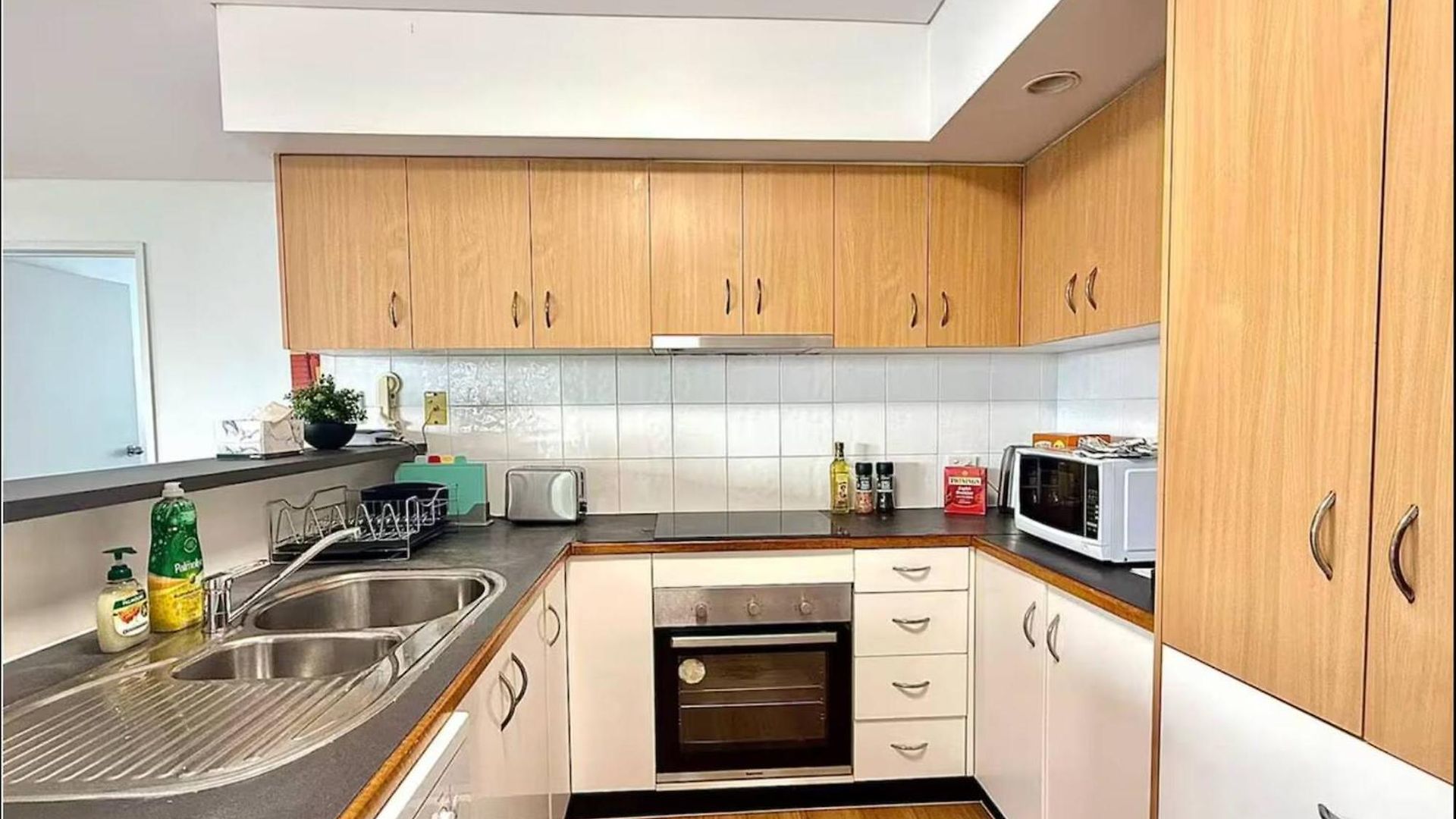 Apartment 3br, 2 Baths - Stylish In Kangaroo Point