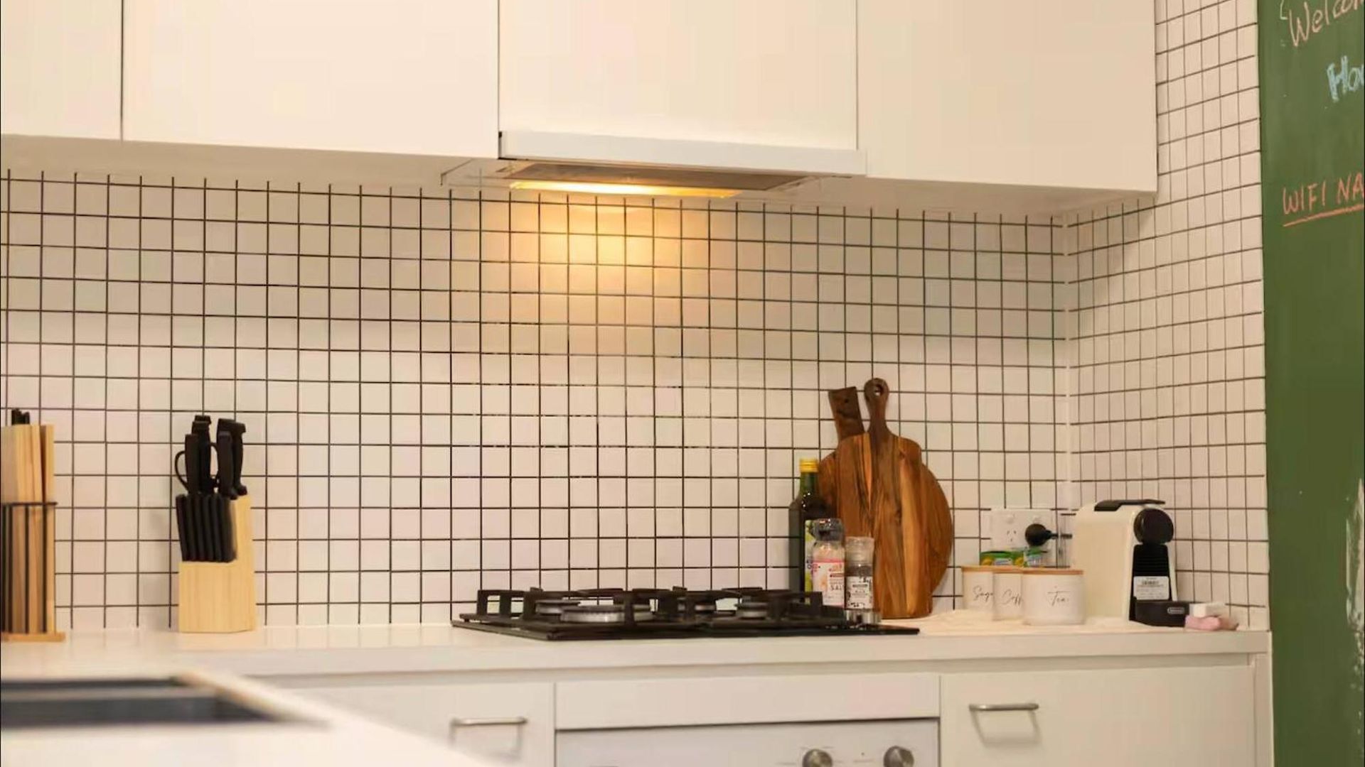 Holiday home 3br Charming Queenslander Mins Drive To Cbd And Gabba Stadium! *