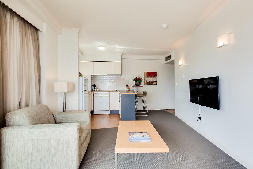 Cosmo Aparthotel 4*
