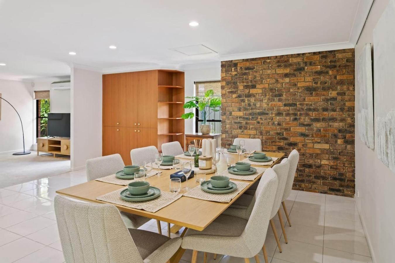 Spacious 4br Family In Sunnybank Holiday home