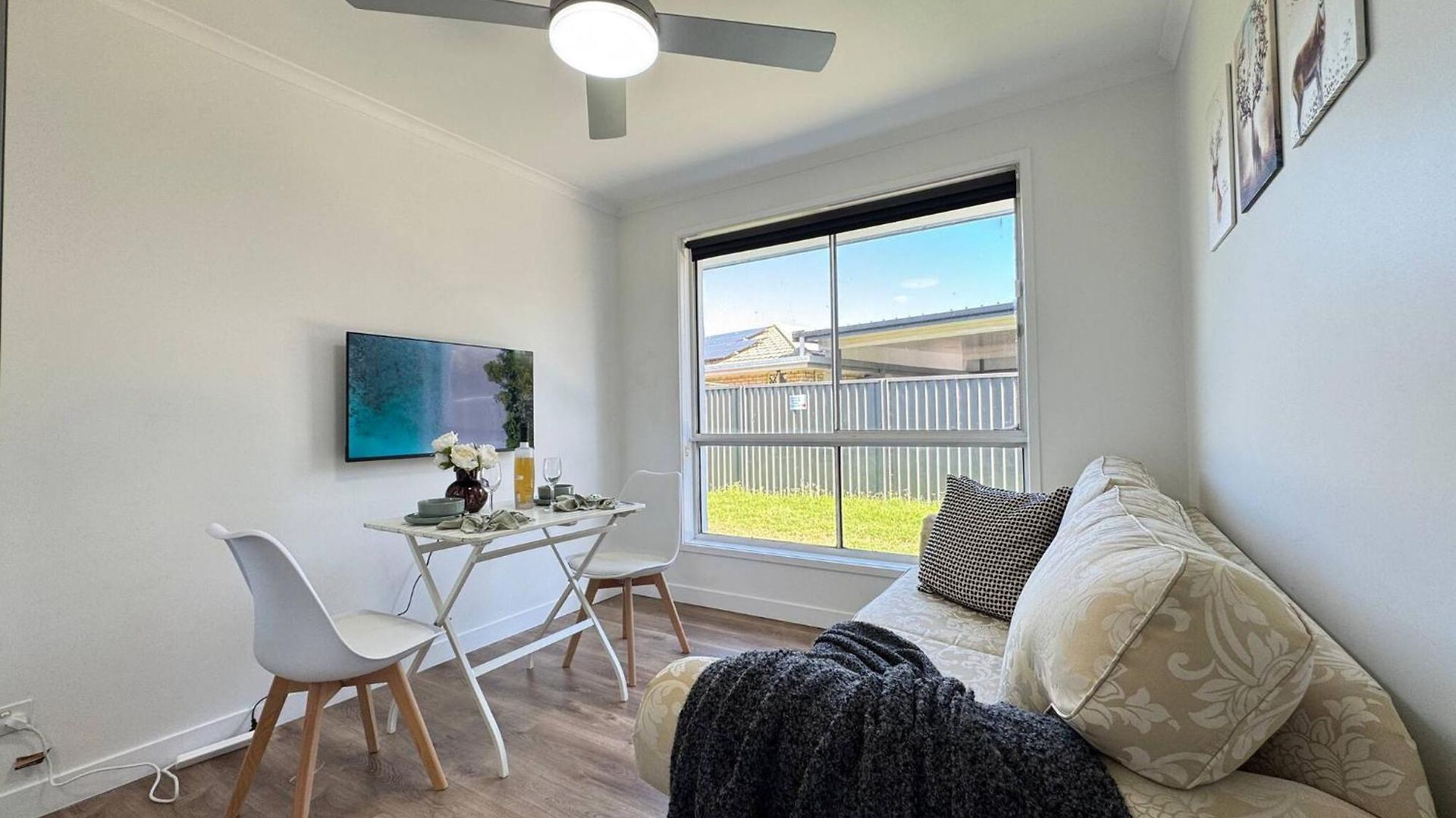 In Belmont | Easy To & Airport