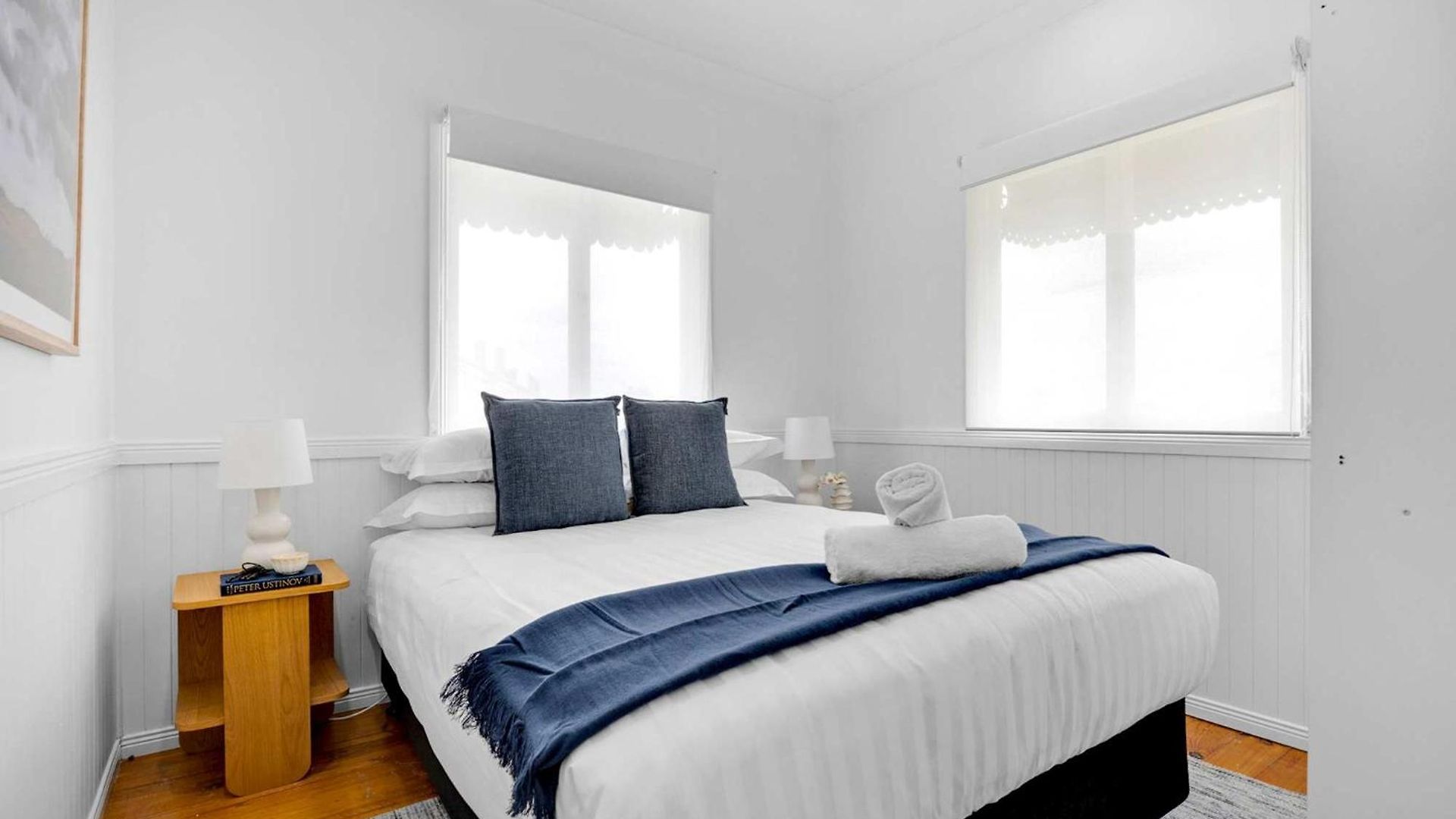 4 Bed Queenslander Views Walk To Suncorp Deck + Parking Holiday home Brisbane