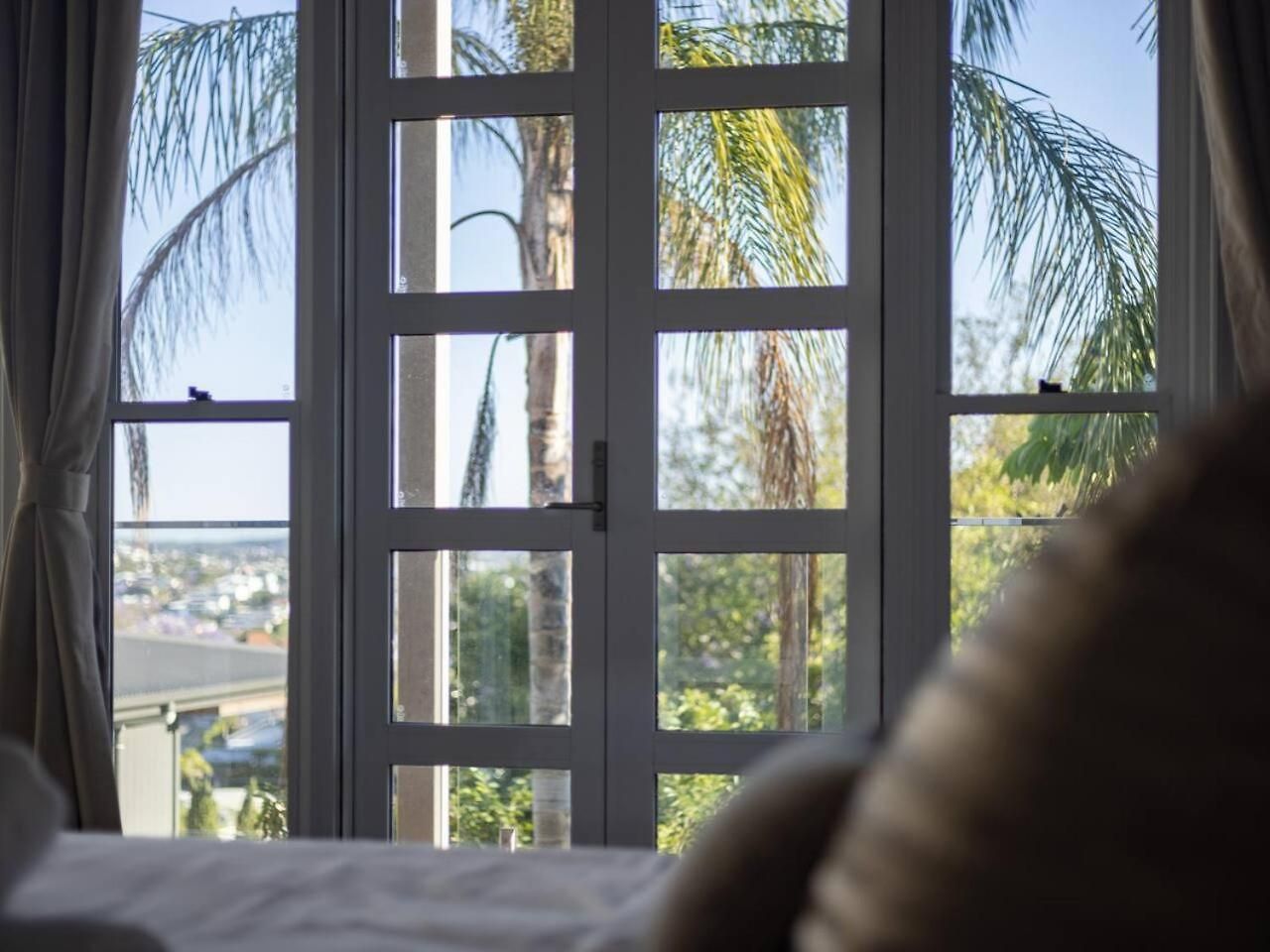 6mil Luxe Hilltop 6 Bedroom Heritage Mansion Holiday home Brisbane