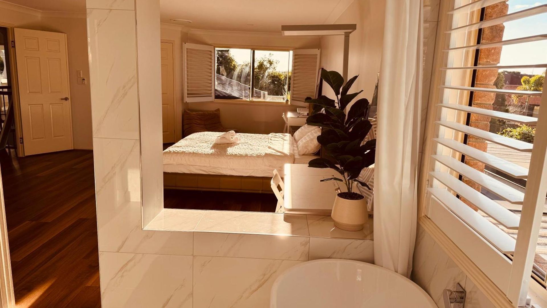 Carindale Family Home, Private Pool, Leisure * Brisbane