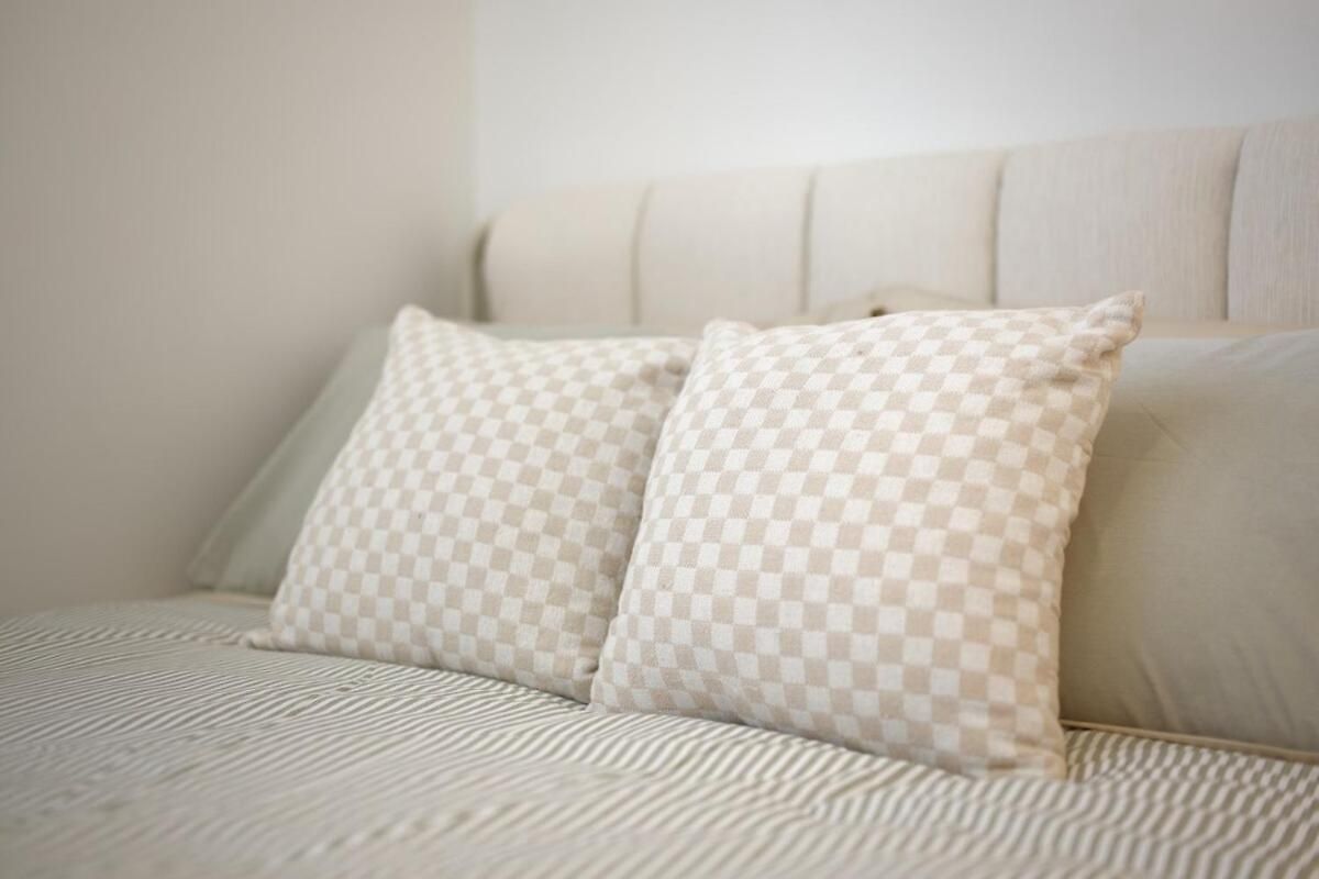 1em Abnb-style 5br, 2 Parking-patio, 5 Mins To Westfield Holiday home Brisbane