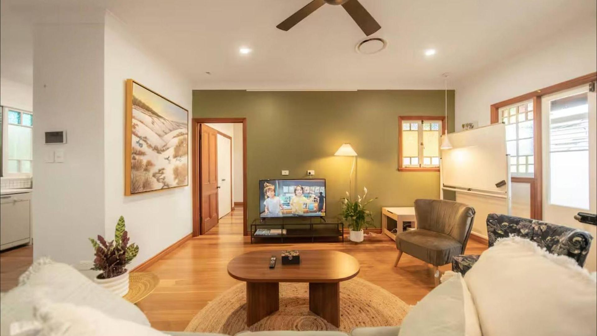 3br Charming Queenslander Mins Drive To Cbd And Gabba Stadium!