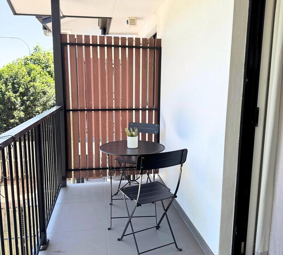 1em Abnb-style 5br, 2 Parking-patio, 5 Mins To Westfield Holiday home Brisbane