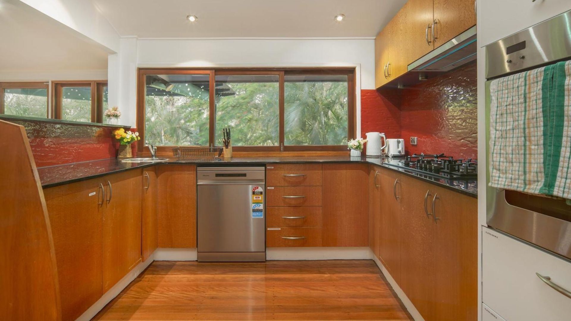 Villa 5br Pool - Bbq Retreat - Sleeps 11 Max - Ev Station Brisbane