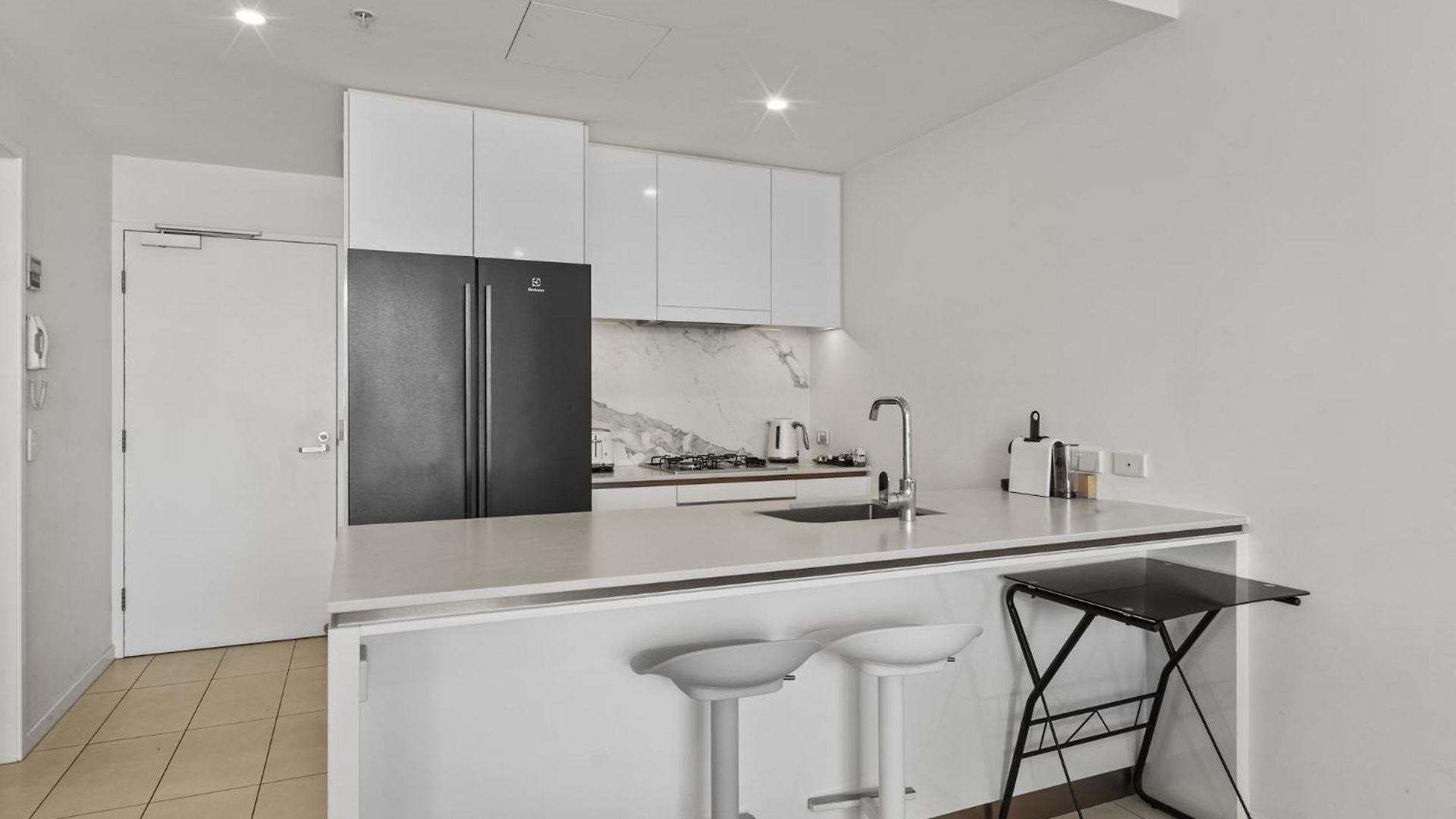 Stylish 2-bed In South * Brisbane