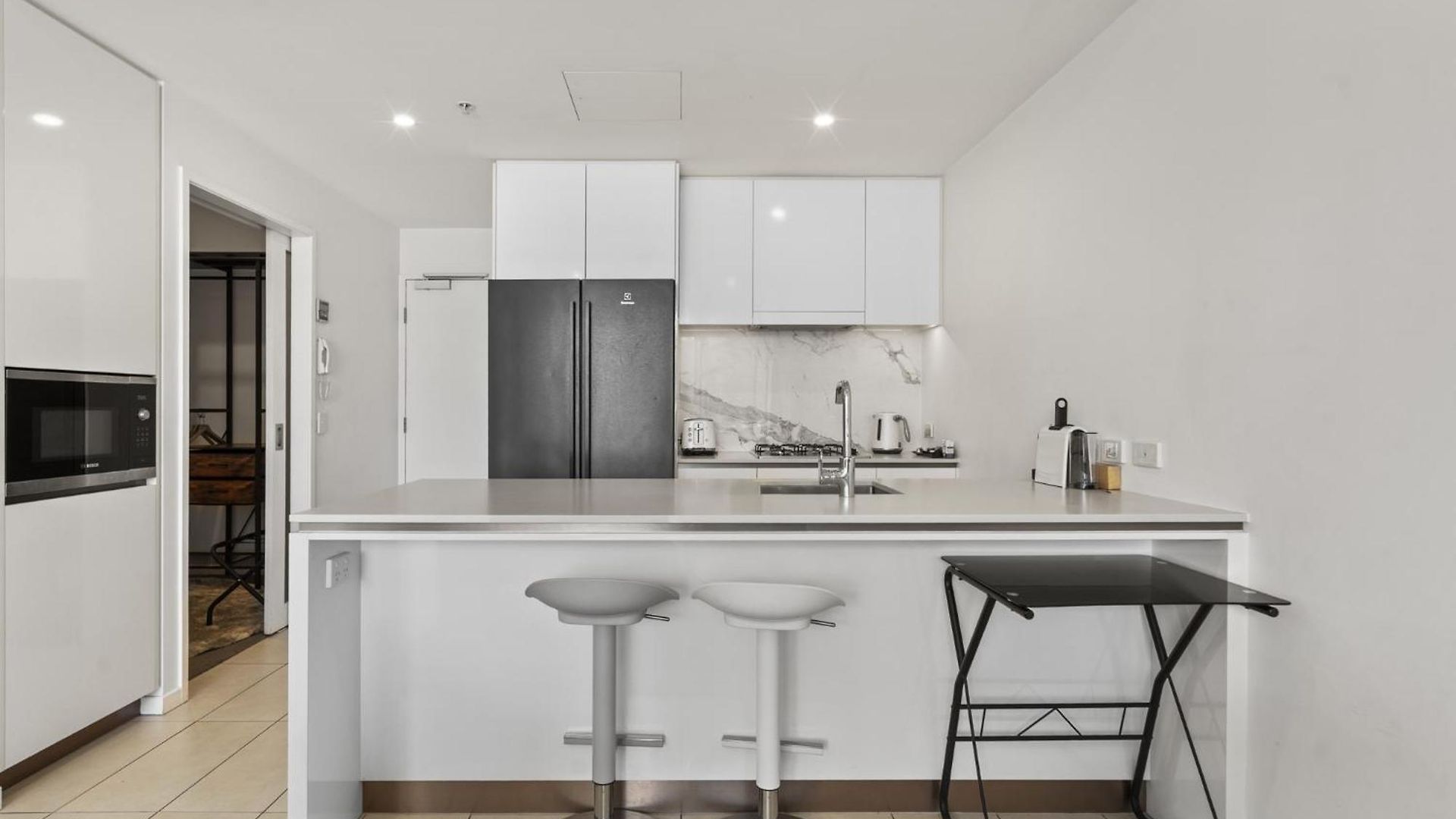 Stylish 2-bed In South Apartment Brisbane