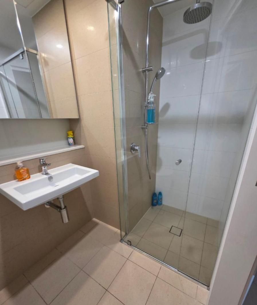 Apartment Upper Skyrise Unit Cbd Pool Gym Brisbane