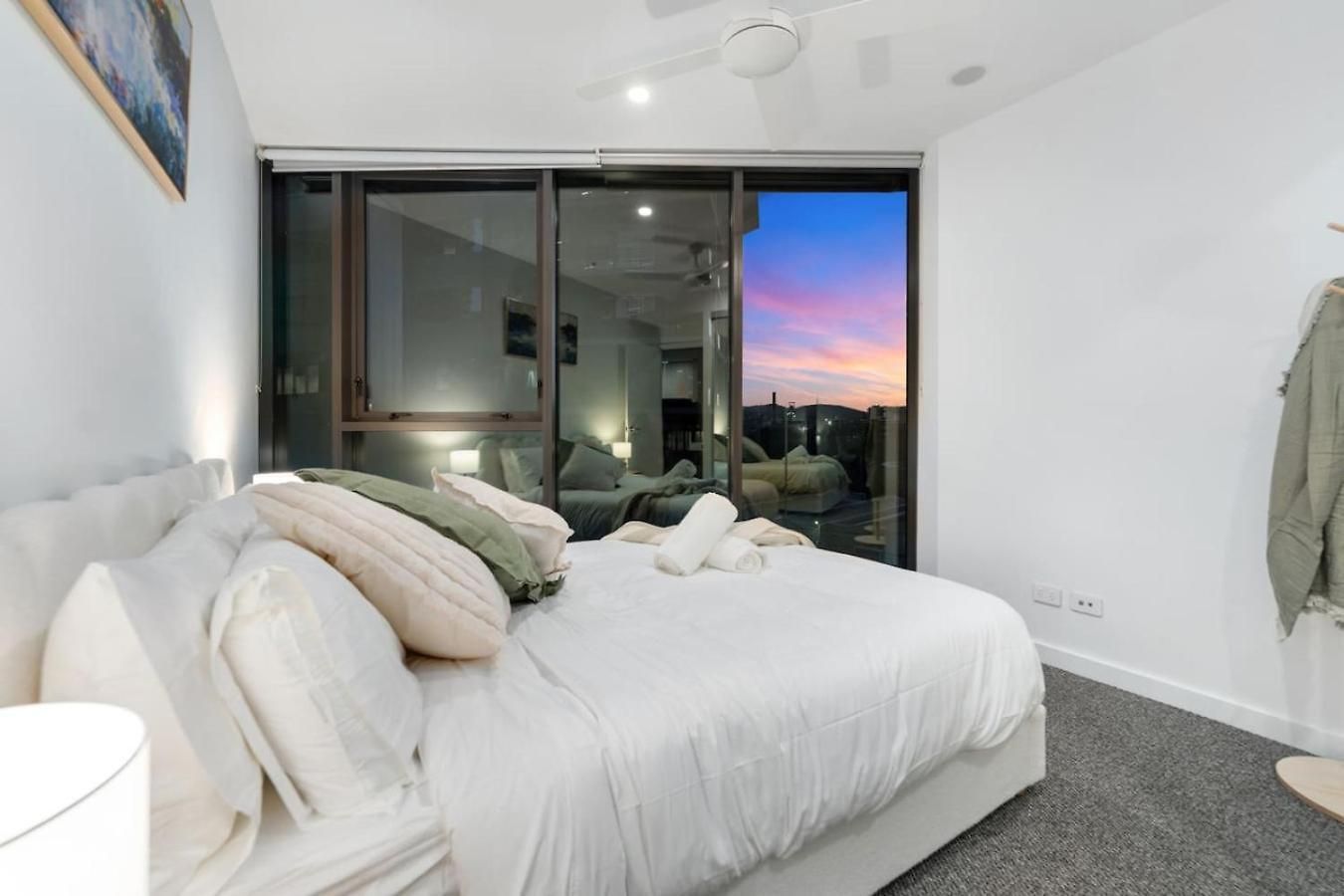 Zen Cozy 1 Bedroom With 2 Beds Pool Gym Sauna Apartment *