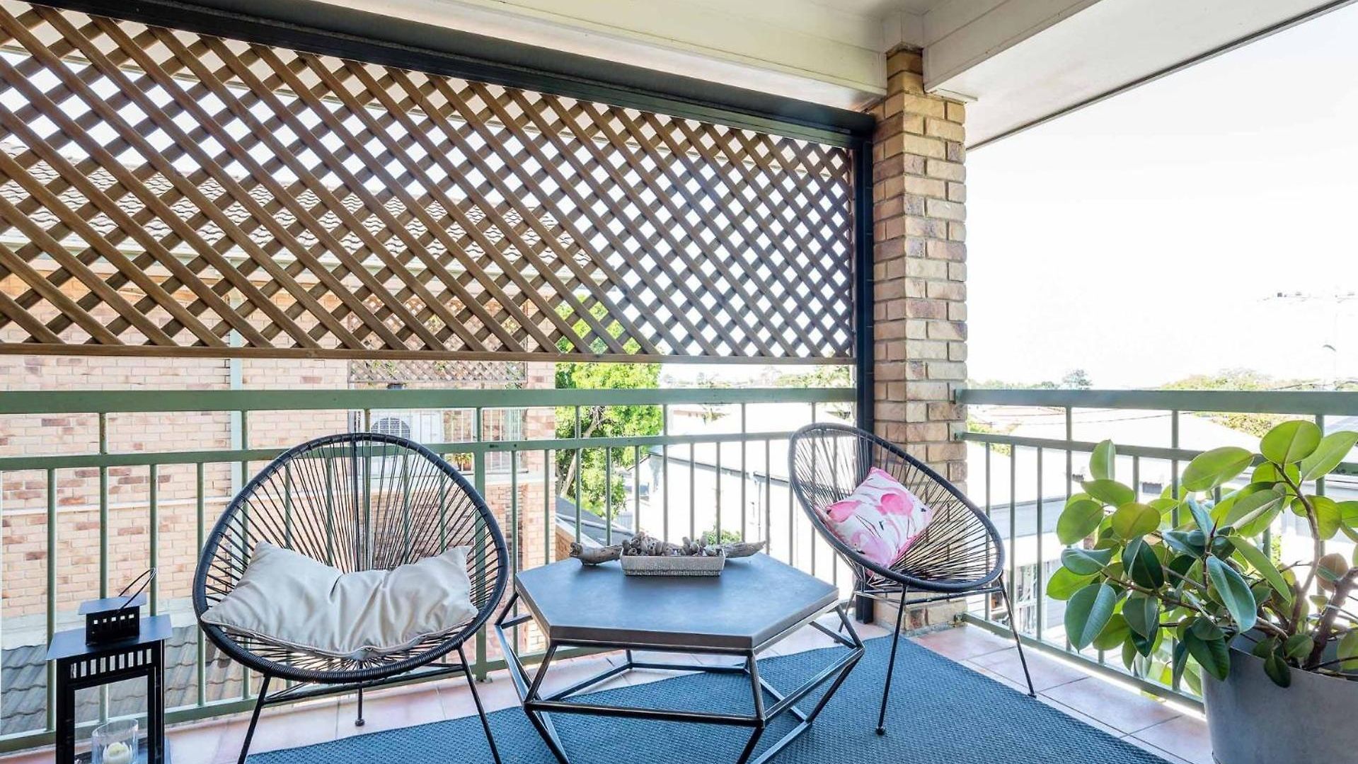 Pulse Hideaway Steps To Valley & Cbd *