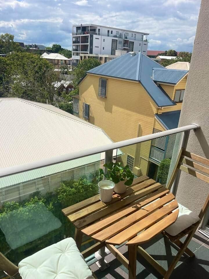 Inner Gem Next To St Andrews Hospital & Park Apartment *