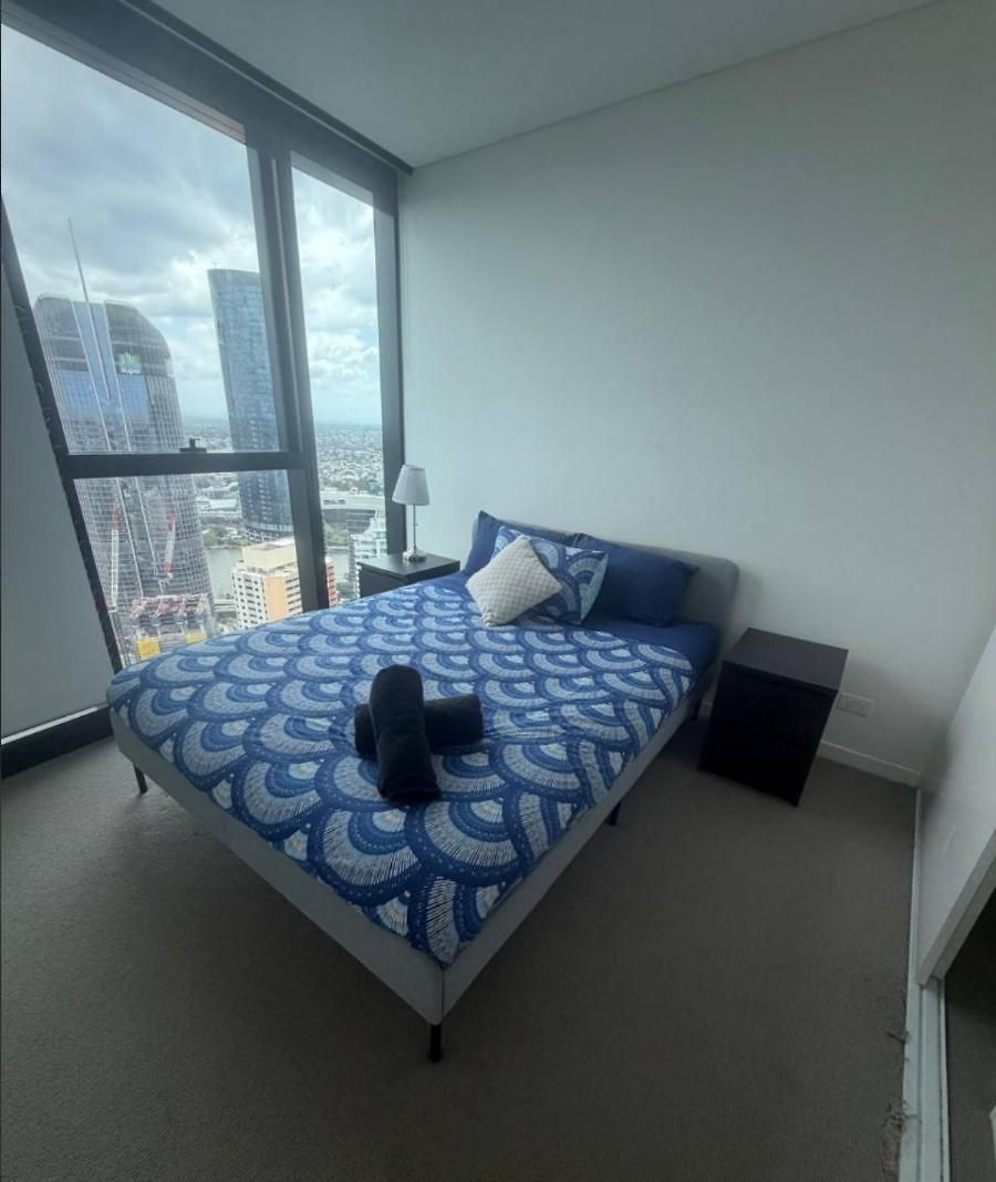 Skyrise Upper Floor Infinite Pool * Brisbane