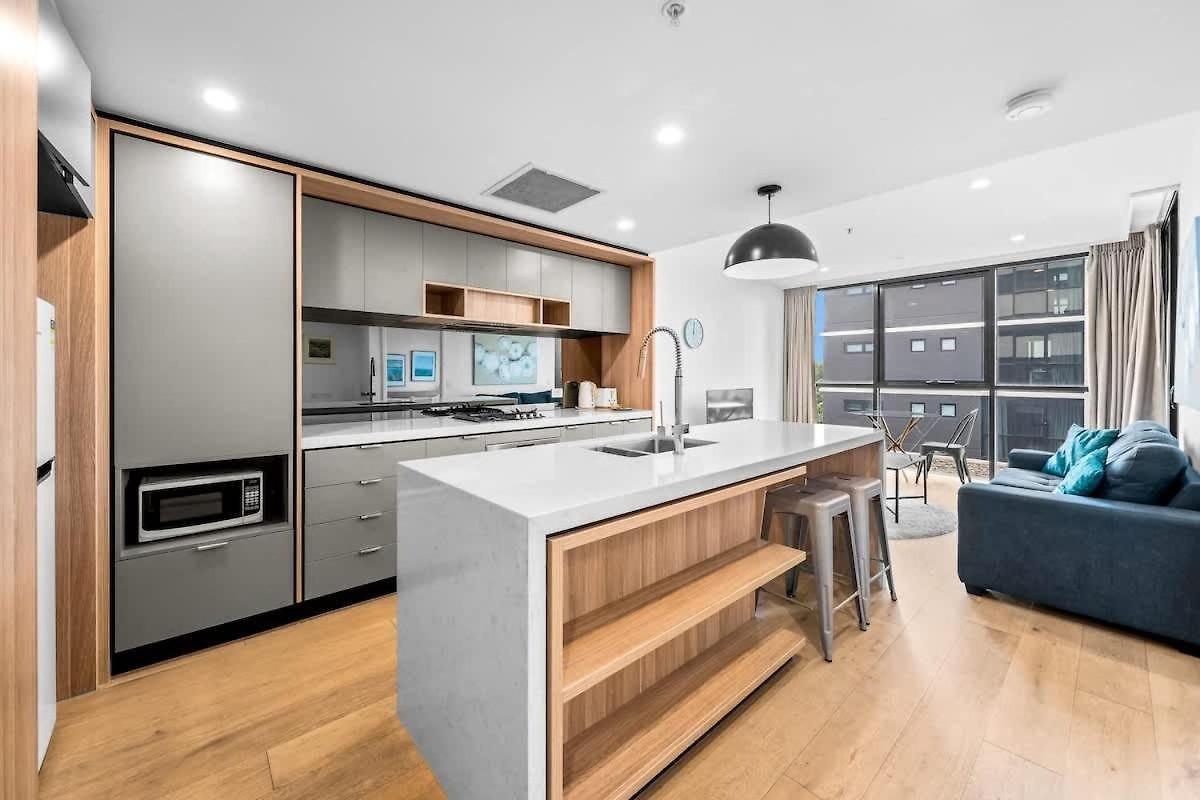 Designer Woolloongabba Retreat Near The Gabba Brisbane