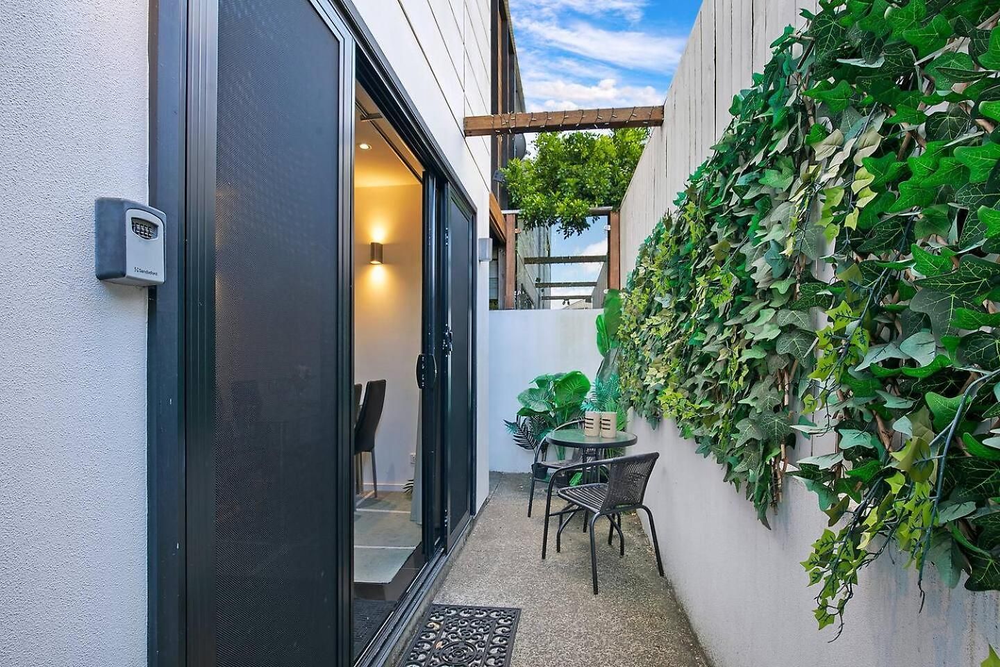 Kelvin Grove Corner - Near Qut Campus, Dining & Cbd