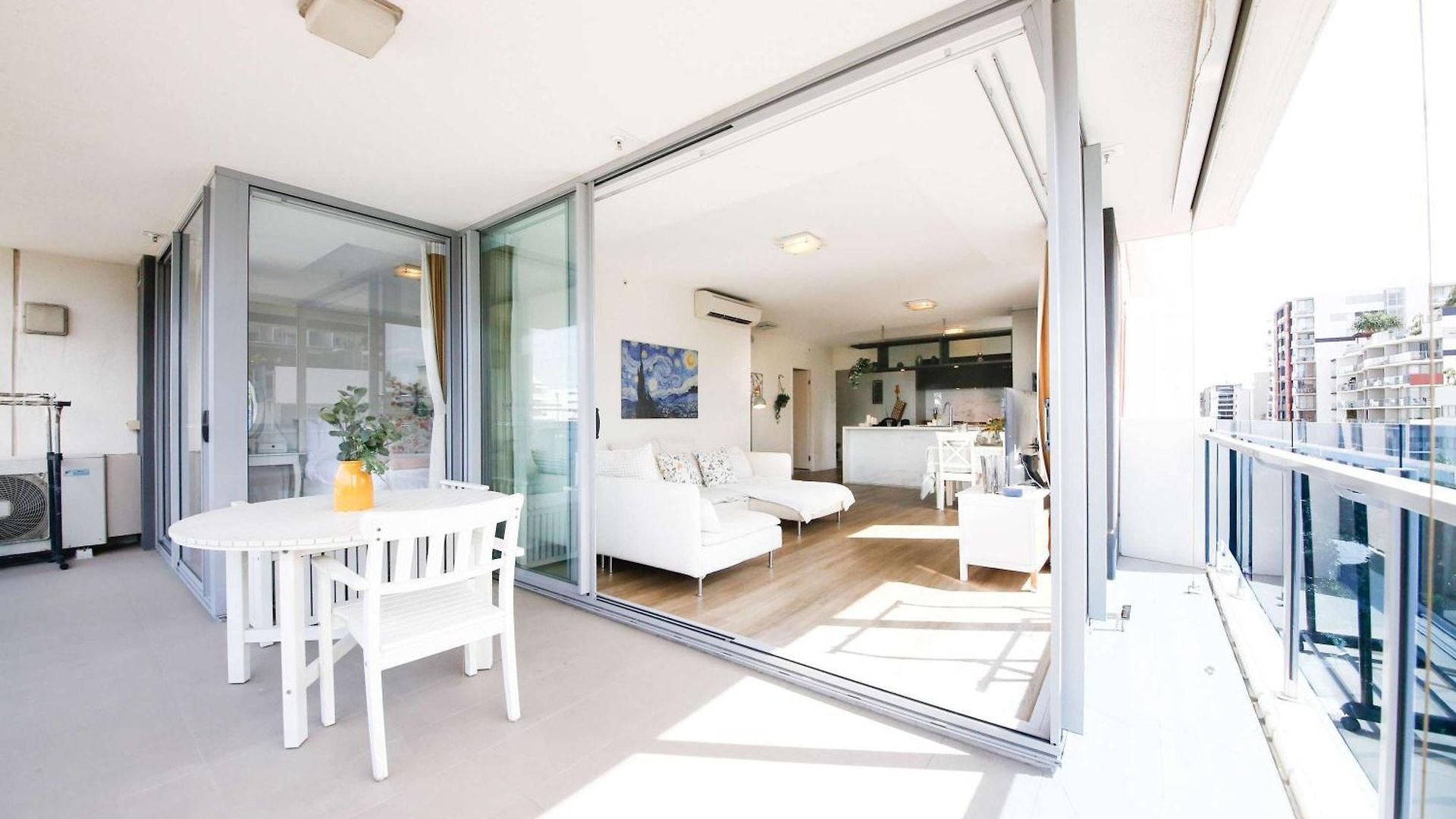Apartment Family-friendly 2brwalk To River & Shops Pool&gym *
