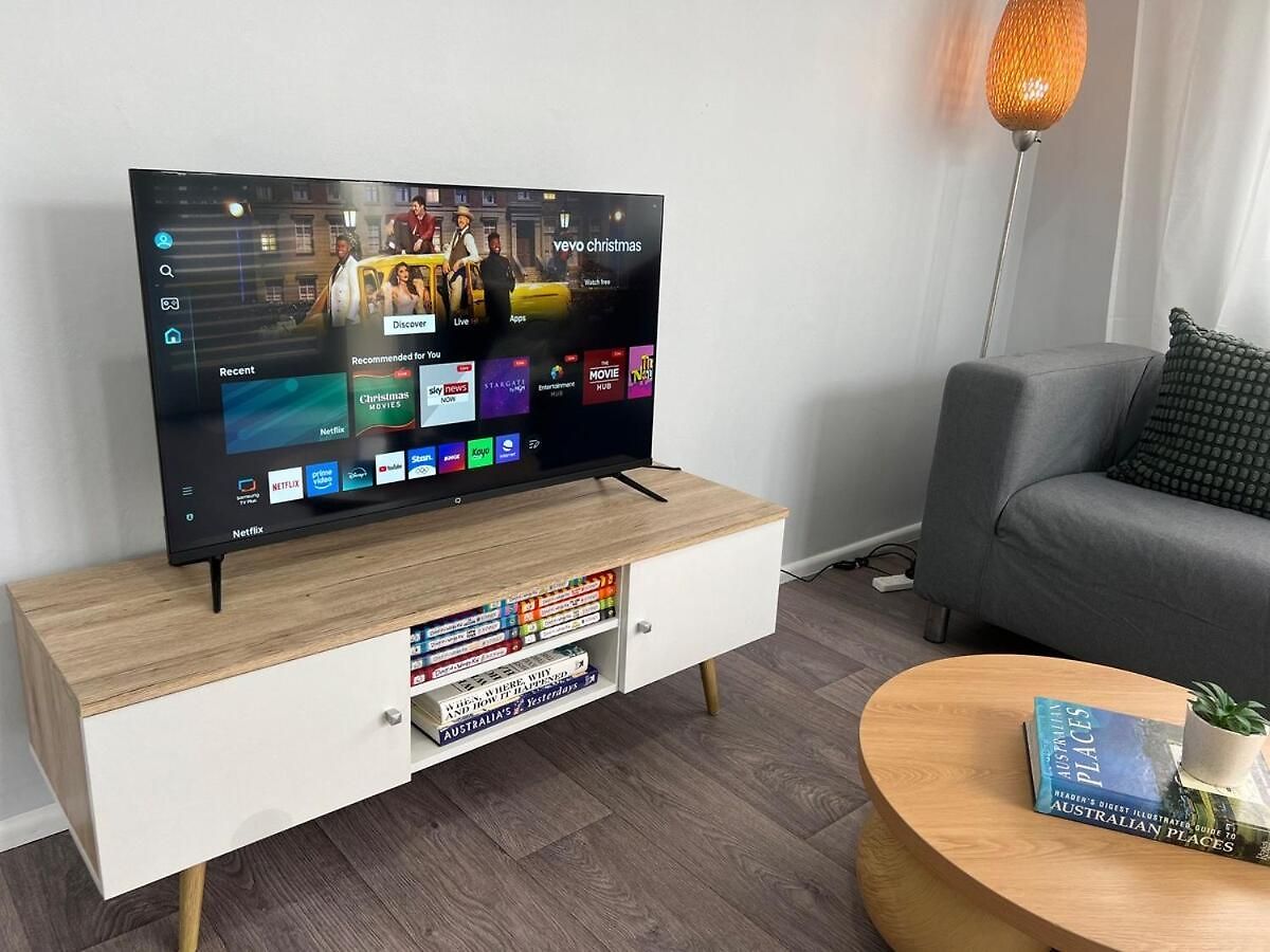 Apartment U2 Cute Fresh Unit Quiet Centre Newac Smarttv Brisbane