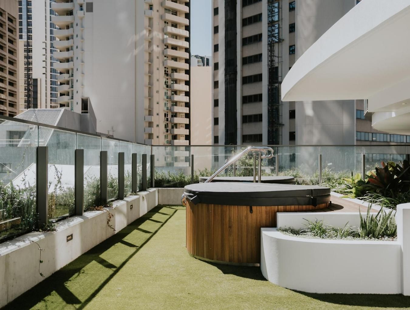 Queens Wharf Luxe Residences * Brisbane