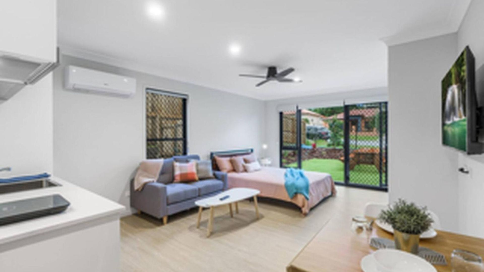 Modern With Garden Views In Shared Brisbane