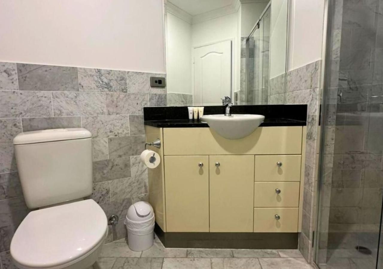 Sophisticated 3br At Apartment